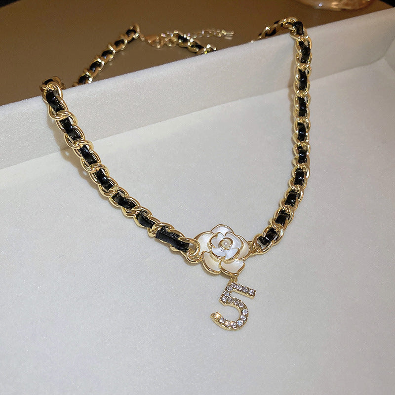 Camellia Crystal Pearl Pendant Necklace Light Luxury